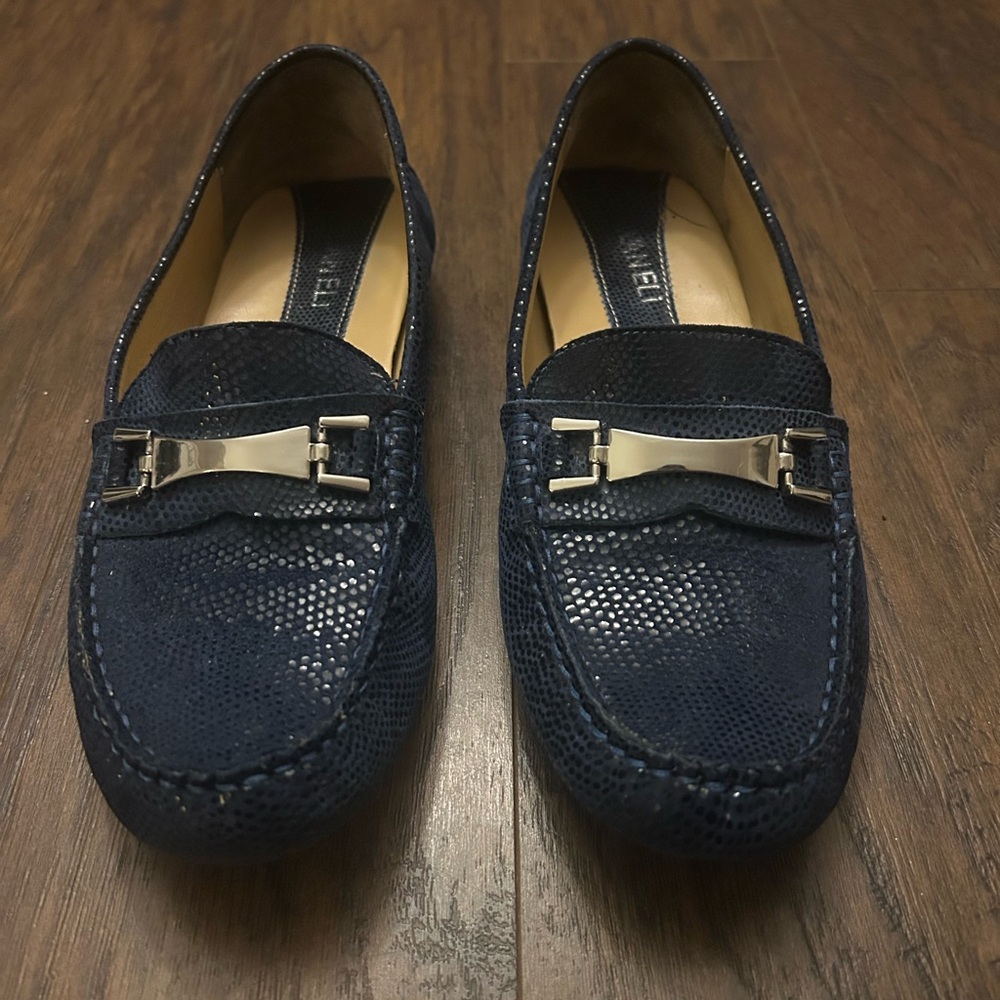 Vaneli Dark Blue Navy Blue Silvet Leather Textured Loafers Size 9 M